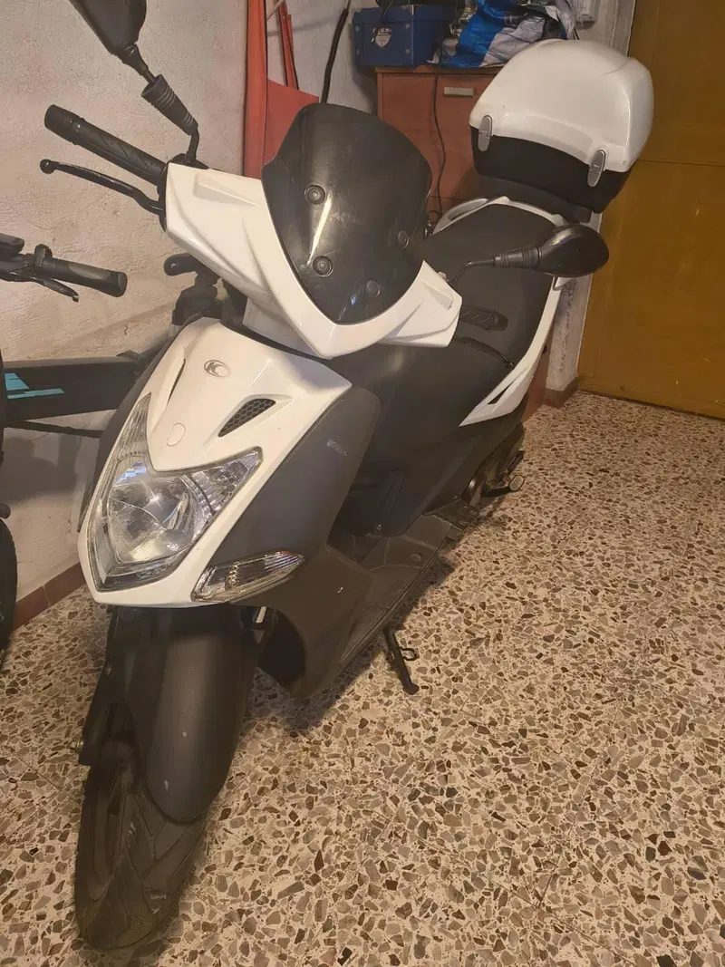 Kymco Agility 150 R16 (2)