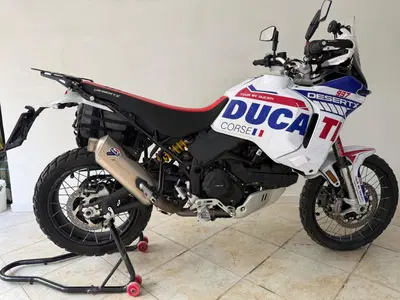 Ducati DesertX (2022 - 25) usata