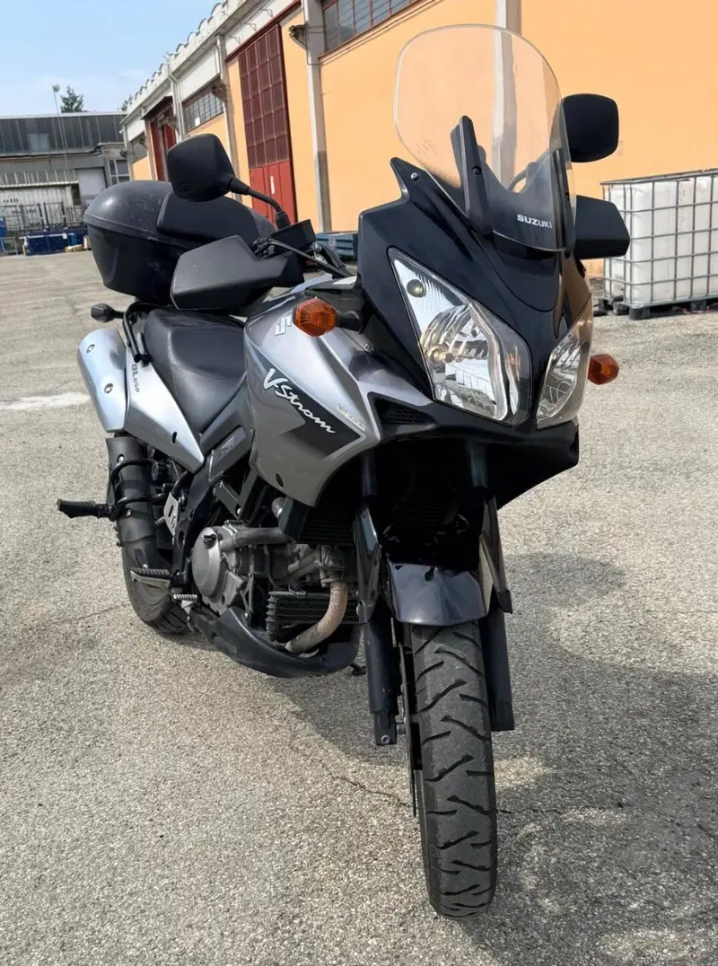 Suzuki V-Strom 650DL (2006 - 07) (2)