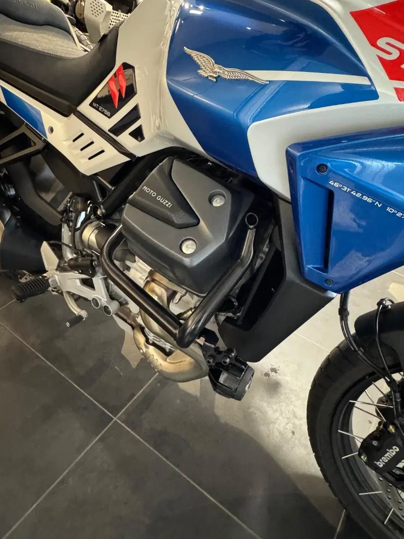 Moto Guzzi Stelvio Duecento Tributo (2025 - 26) (18)