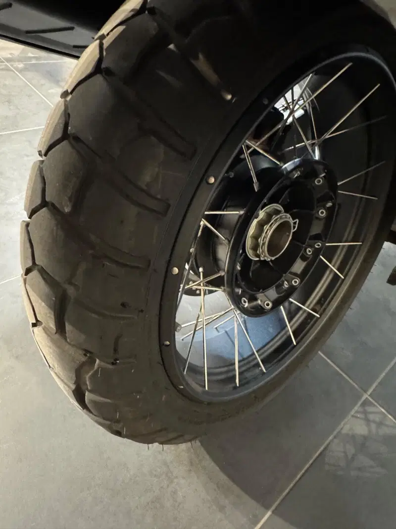 Moto Guzzi Stelvio Duecento Tributo (2025 - 26) (20)