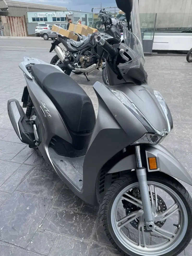 Honda SH 350 (2021 - 24) (5)