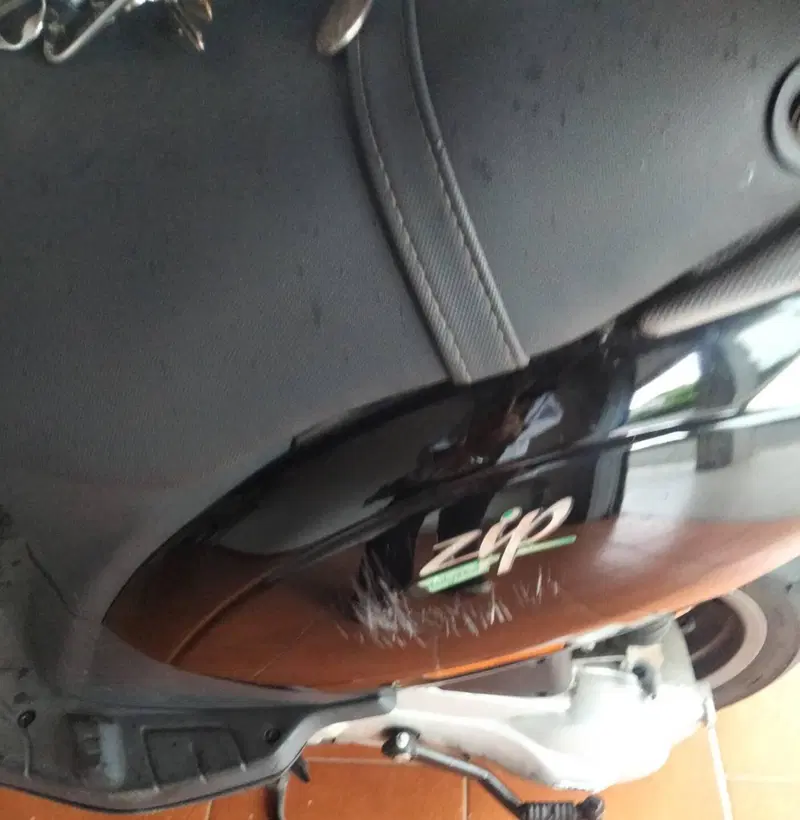 Piaggio Zip 50 SP (2002 - 13) (7)