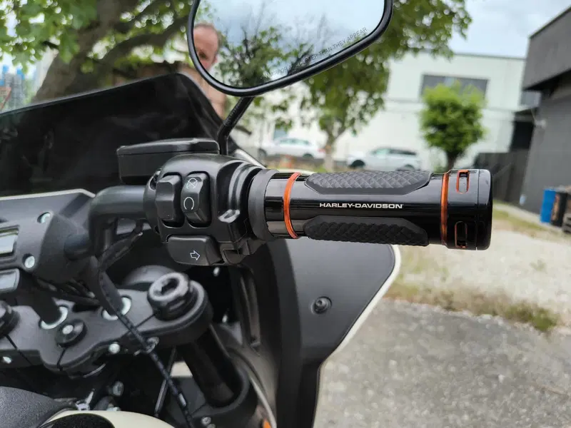 Harley-Davidson Low Rider ST (2022 - 24) (4)