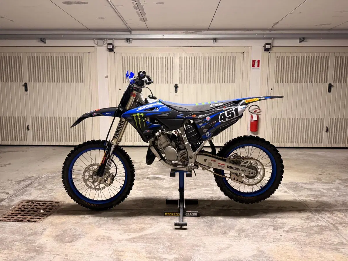 Yamaha YZ 125 (2022)