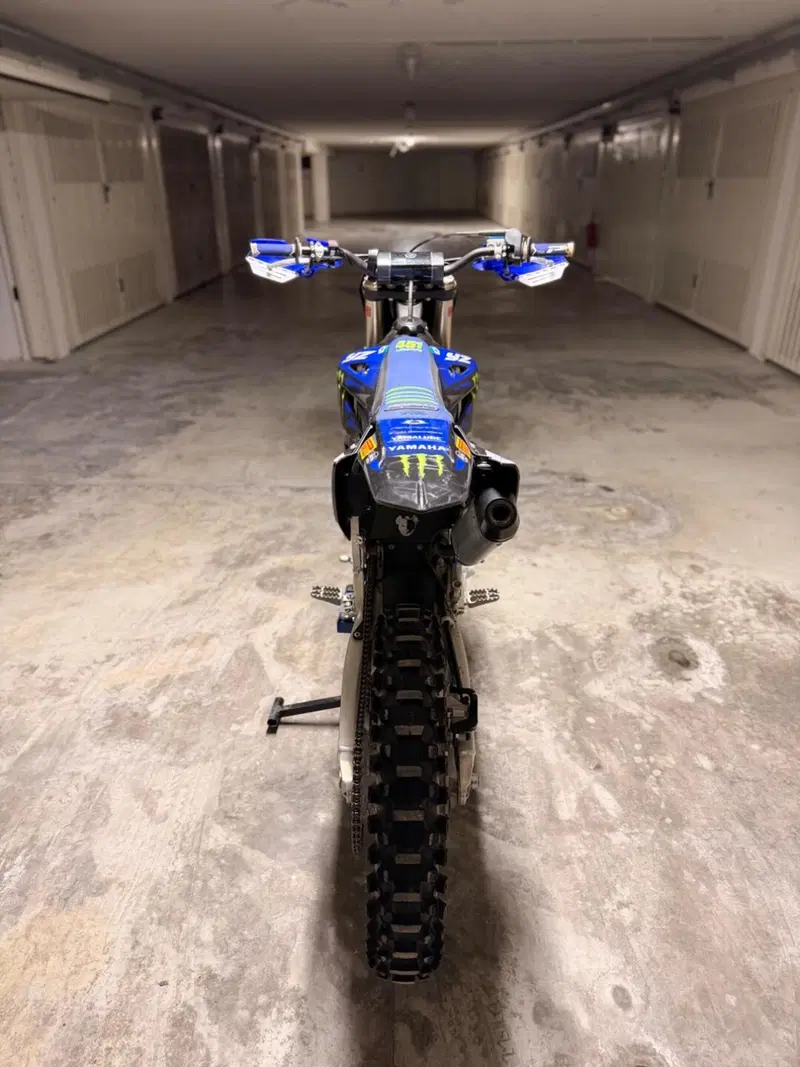 Yamaha YZ 125 (2022) (4)
