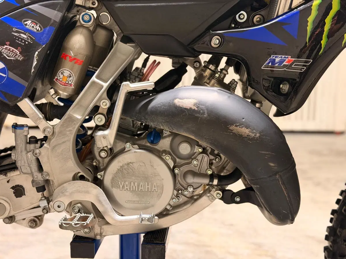 Yamaha YZ 125 (2022) (6)