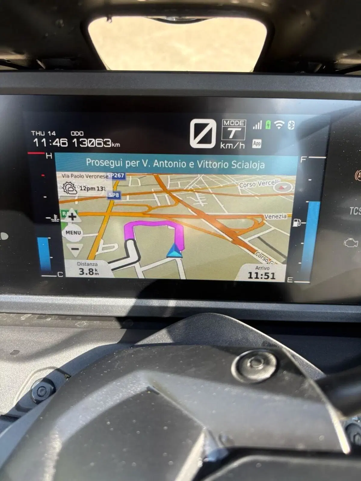 Yamaha T-Max 560 (2022 - 24) (4)