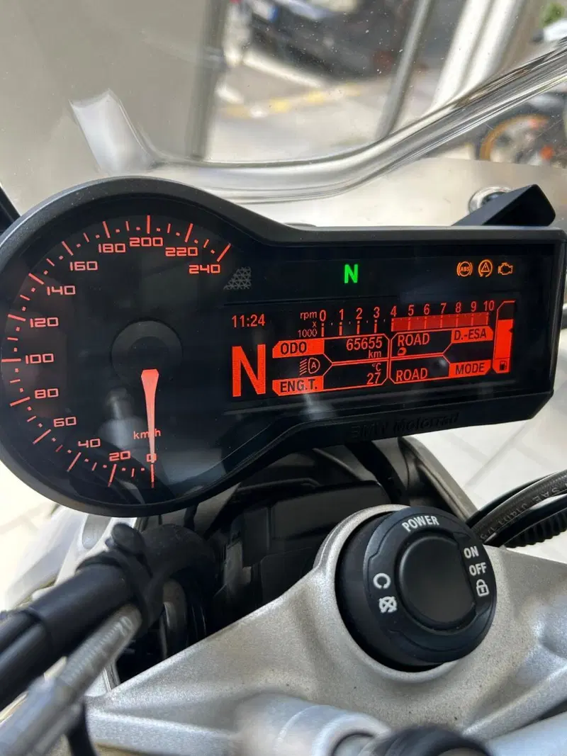Bmw R 1200 R (2017 - 18) (4)