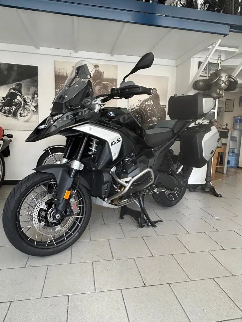 Bmw R 1300 GS (2023 - 26) (2)