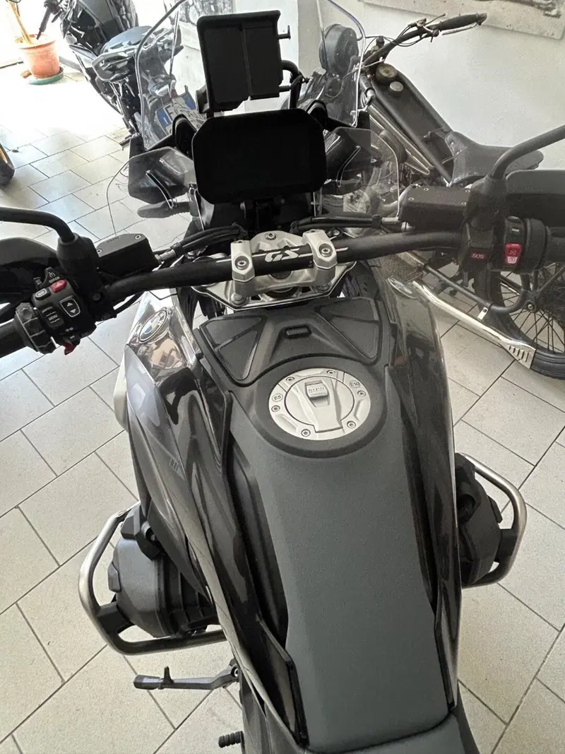 Bmw R 1300 GS (2023 - 26) (3)
