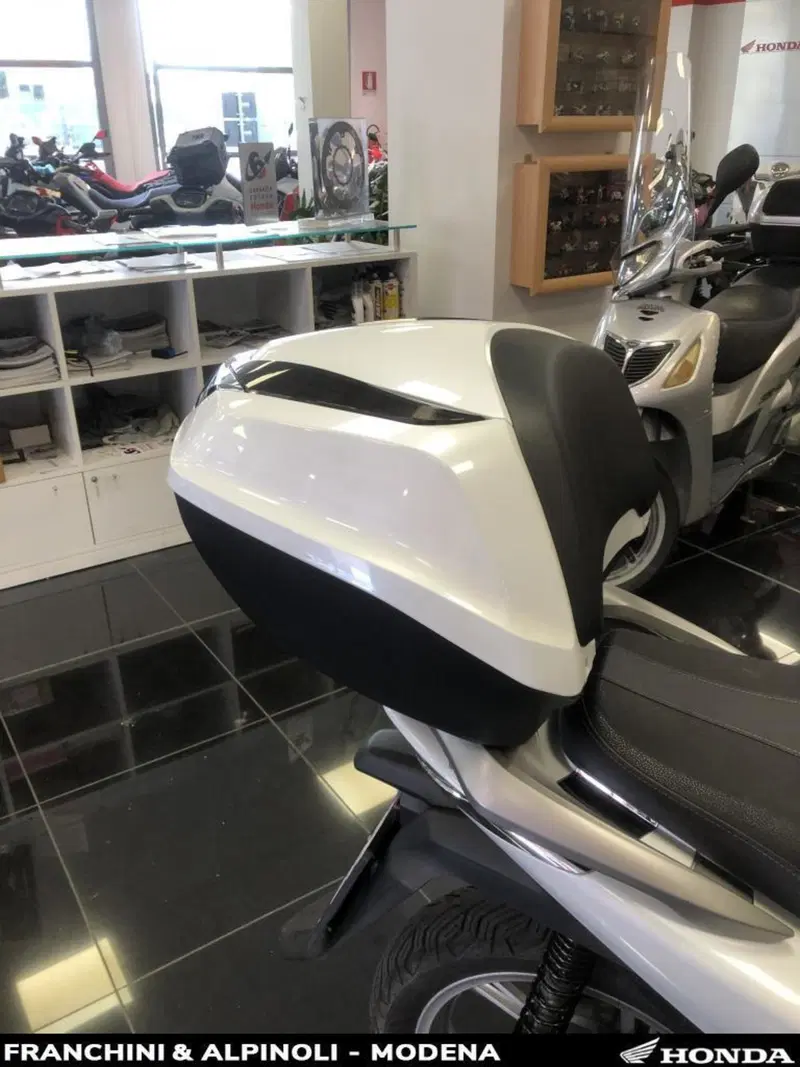 Honda SH 150i (2020 - 23) (4)