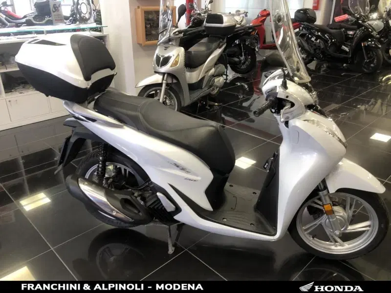 Honda SH 150i (2020 - 23) (5)