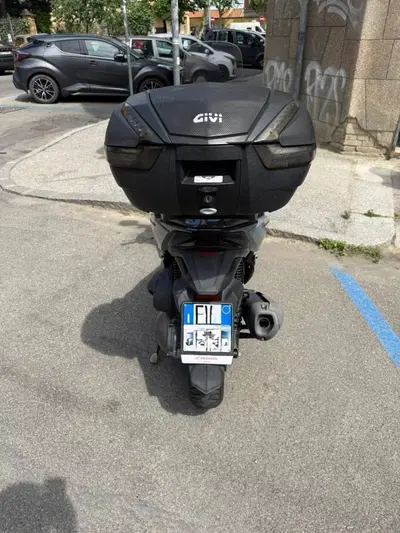 Honda Forza 300 Limited Edition ABS (2020) usata