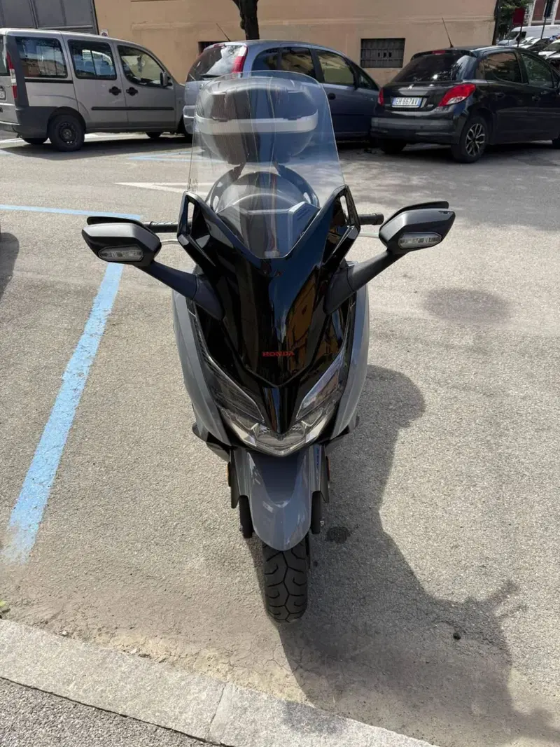 Honda Forza 300 Limited Edition ABS (2020) (2)