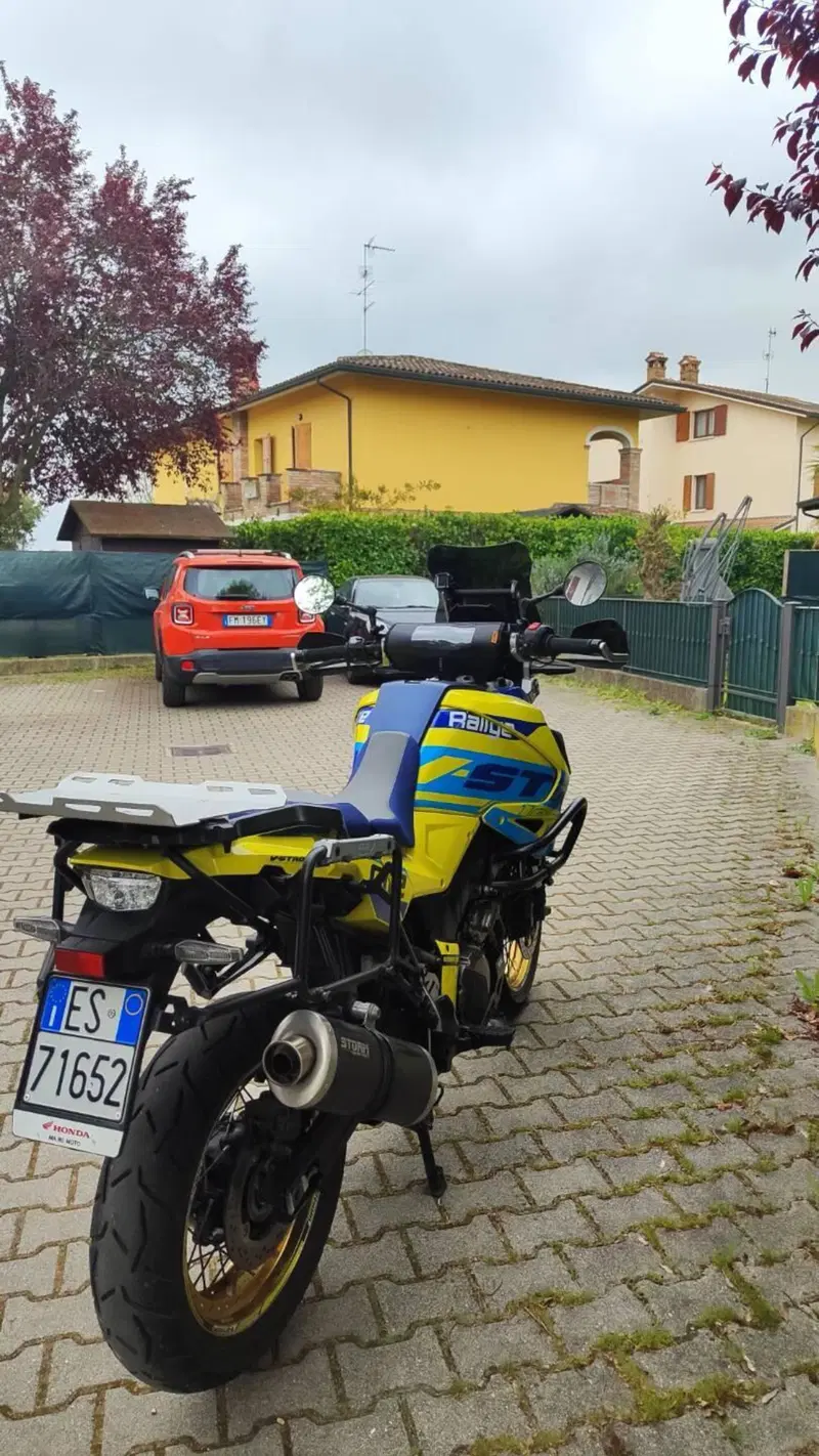 Suzuki V-Strom 1050XT Pro (2020 - 23) (3)