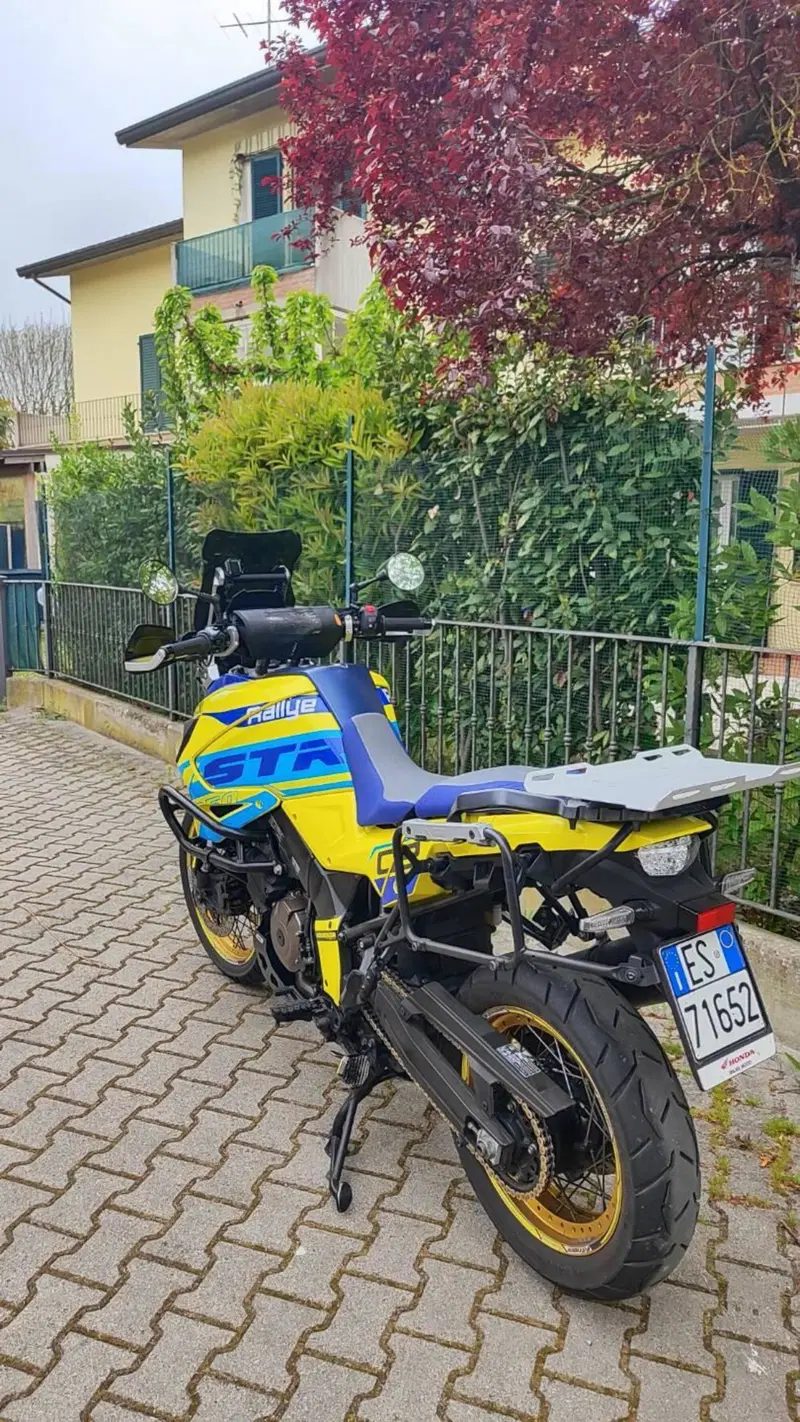 Suzuki V-Strom 1050XT Pro (2020 - 23) (4)