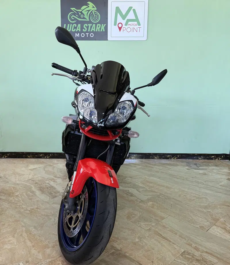 Aprilia Tuono 1000 R (2006 - 10) (4)