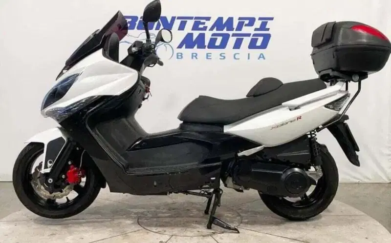 Kymco Xciting 300i R (2007 - 14) (2)