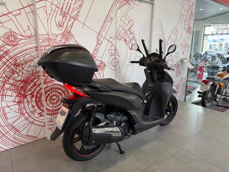 Honda SH 300 i ABS (2016 - 20) (3)