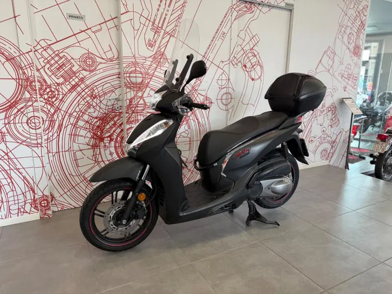 Honda SH 300 i ABS (2016 - 20) (5)