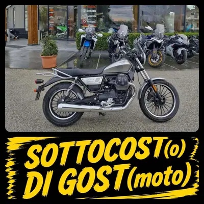 Moto Guzzi V9 Roamer (2021 - 24) usata