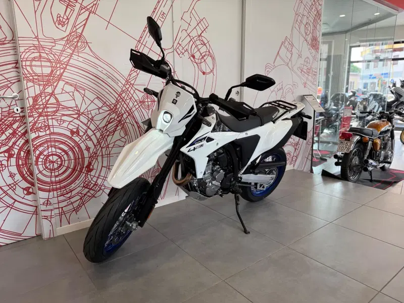 Suzuki DR-Z4SM (2025 - 26) (5)