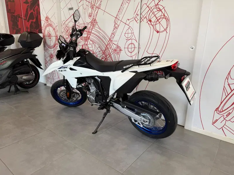 Suzuki DR-Z4SM (2025 - 26) (6)