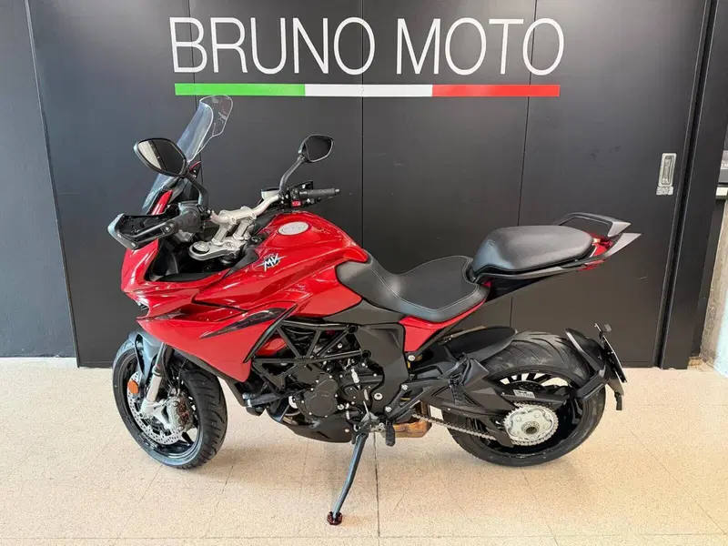 MV Agusta Turismo Veloce 800 R (2023 - 26) (3)