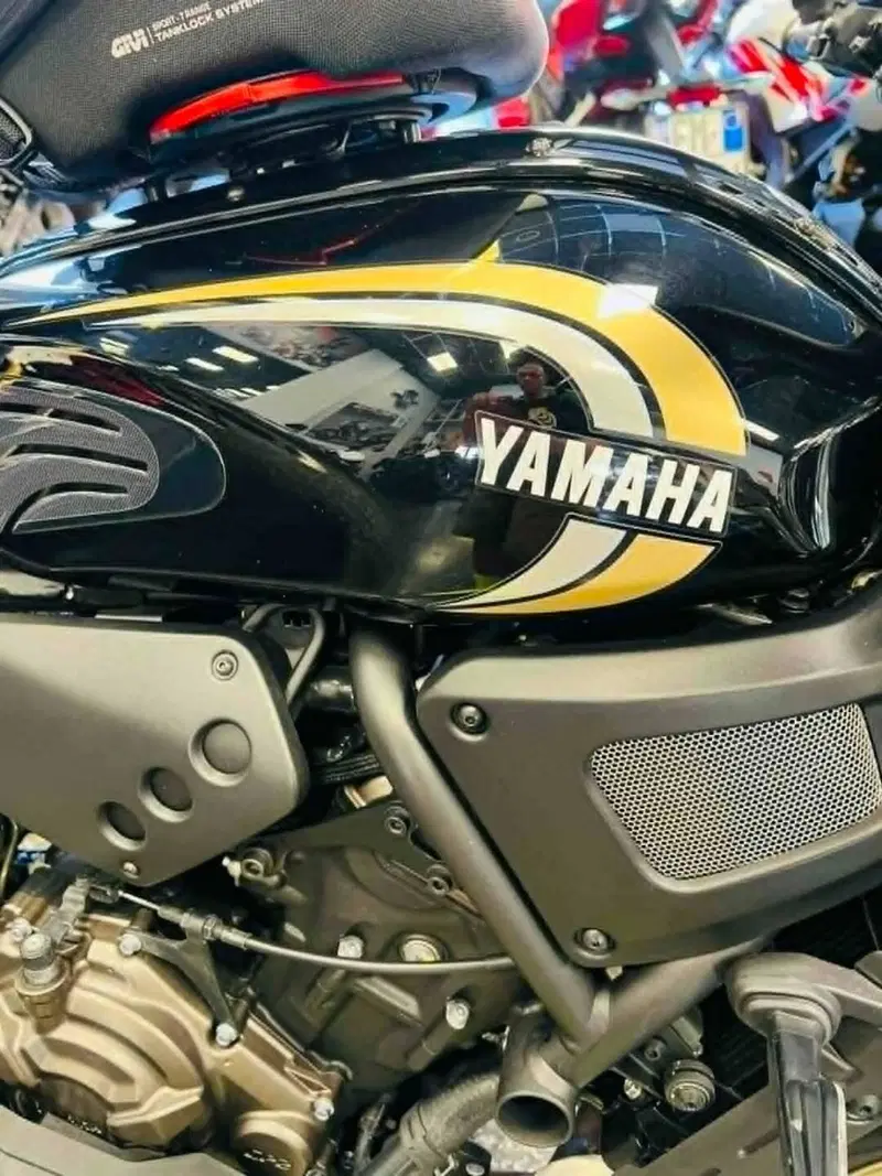 Yamaha XSR 700 (2022 - 26) (2)