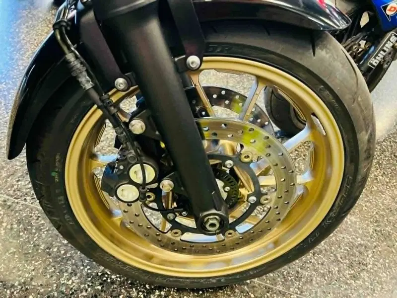 Yamaha XSR 700 (2022 - 26) (8)