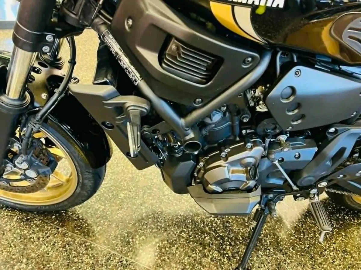 Yamaha XSR 700 (2022 - 26) (11)