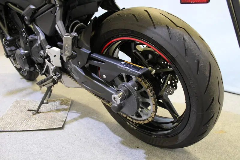 Kawasaki Z 650 (2021 - 24) (15)