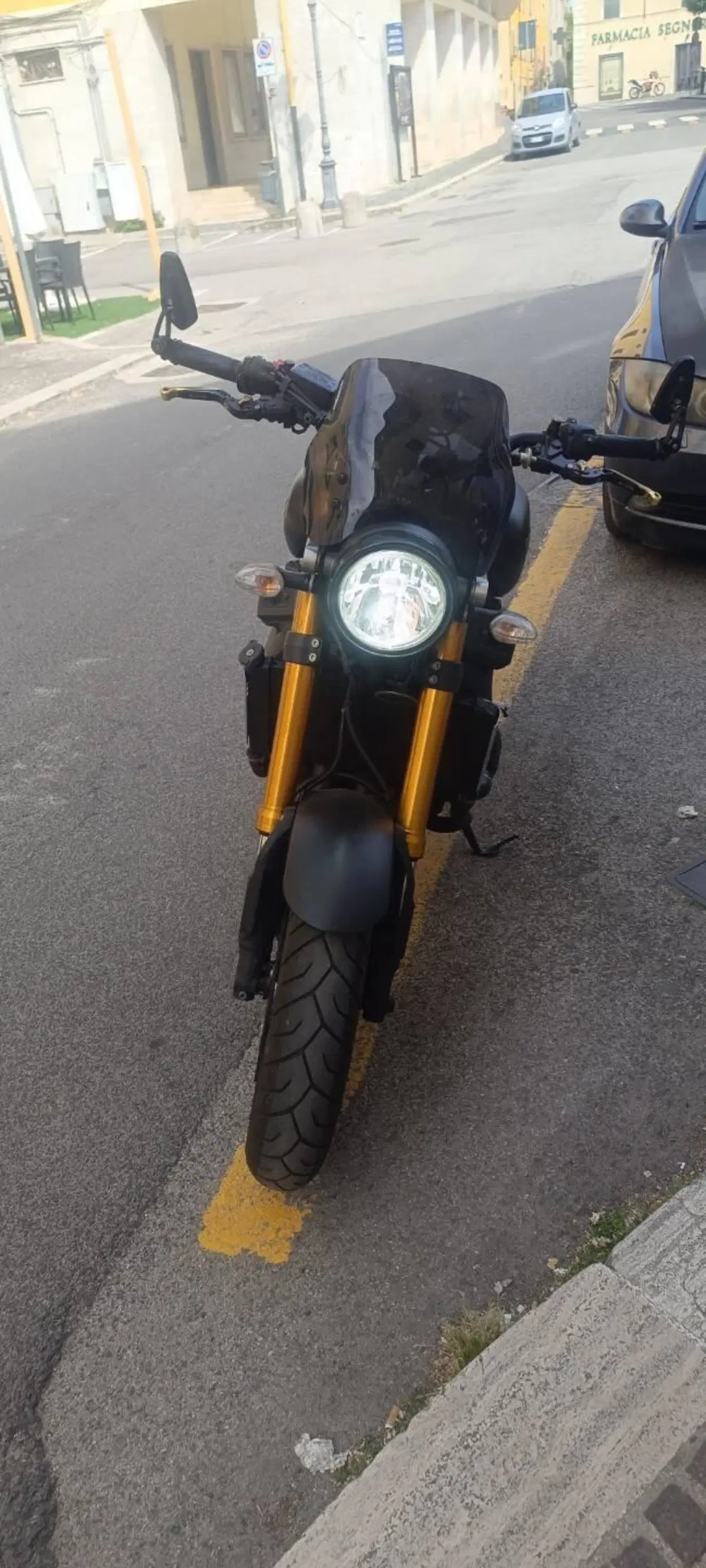 Yamaha XSR 900 ABS (2016 - 20) (3)