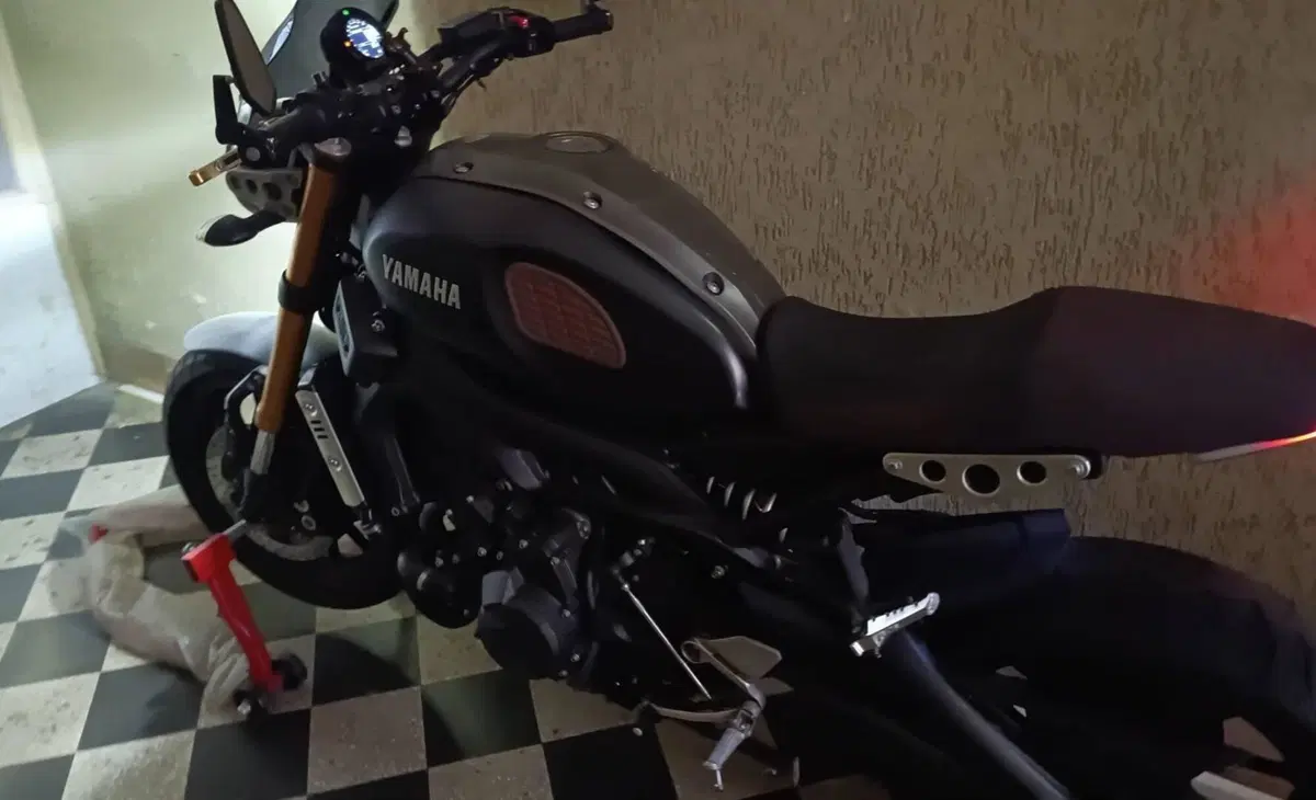 Yamaha XSR 900 ABS (2016 - 20) (5)