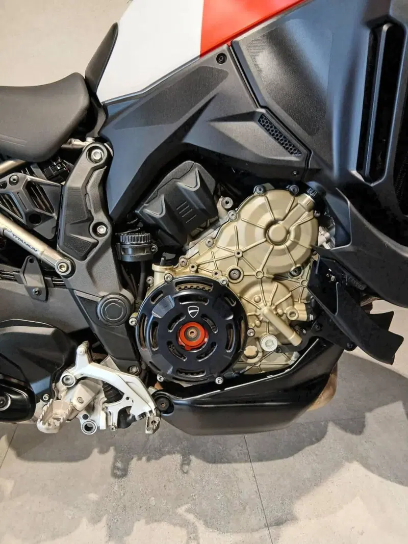 Ducati Multistrada V4 RS (2024 - 25) (8)