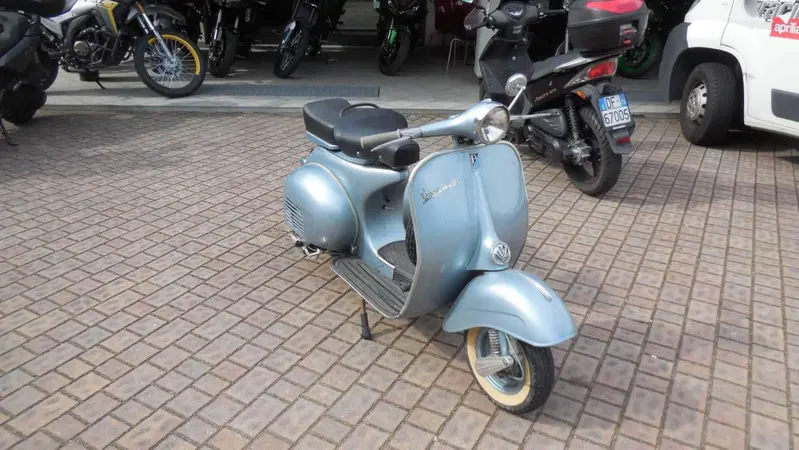 Vespa VESPA 150 VBD (2)
