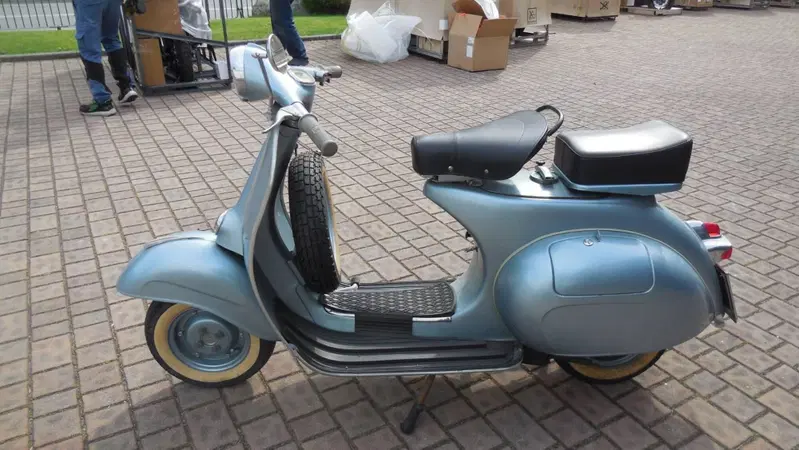 Vespa VESPA 150 VBD (3)