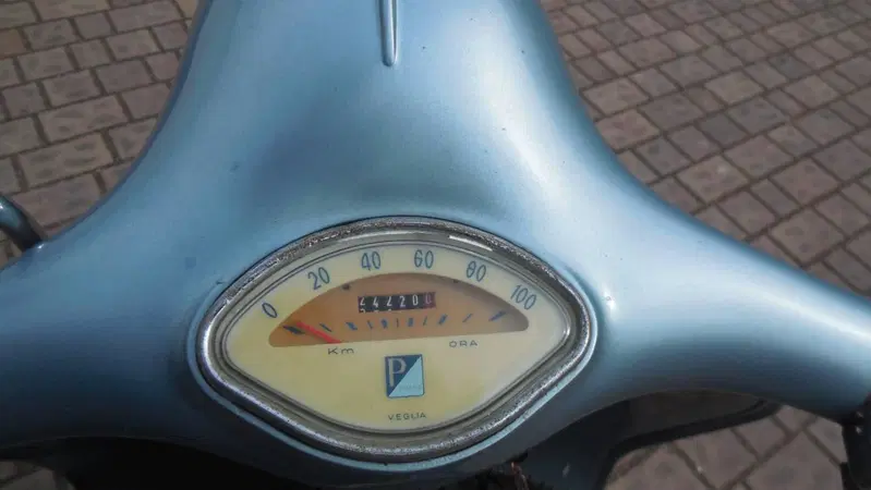 Vespa VESPA 150 VBD (4)