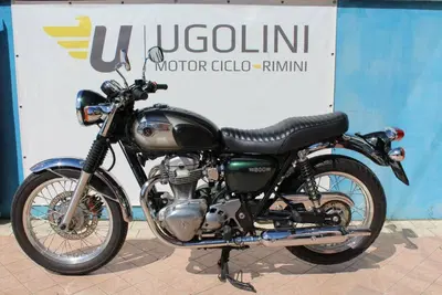 Kawasaki W 800 (2010 - 17) usata