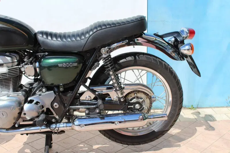 Kawasaki W 800 (2010 - 17) (5)