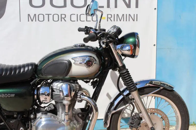 Kawasaki W 800 (2010 - 17) (8)