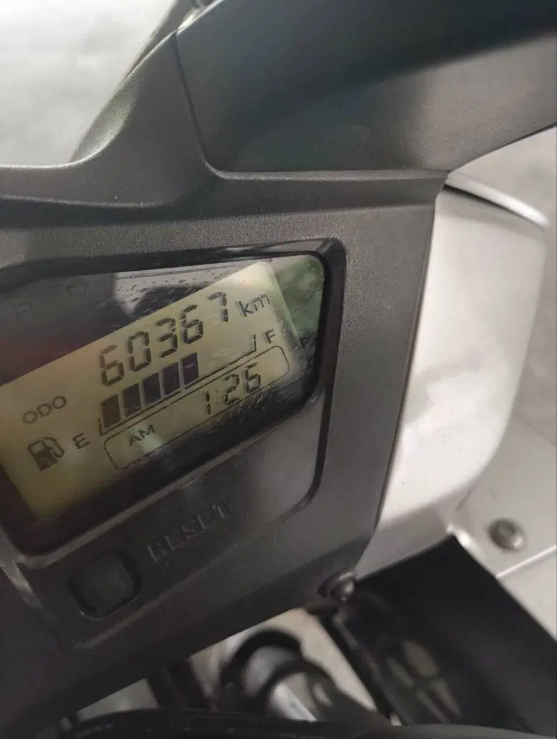Honda VFR 800 ABS (2002 - 06) (6)