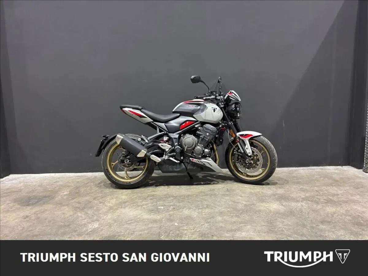 Triumph Trident 800 (2026)