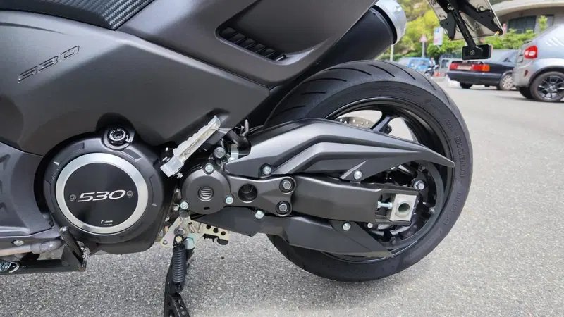 Yamaha T-Max 530 (2015 - 16) (10)