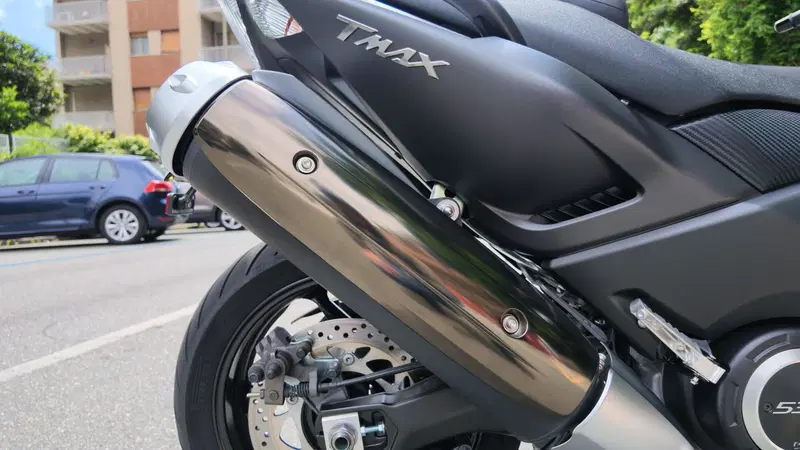 Yamaha T-Max 530 (2015 - 16) (15)