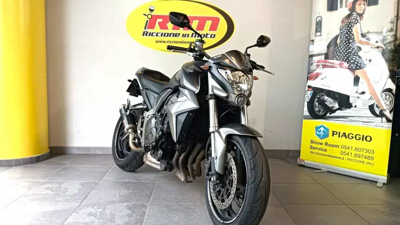 Honda CB 1000 R (2008 - 10) (3)