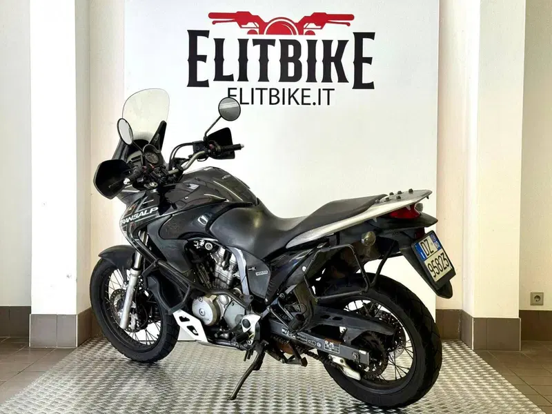 Honda Transalp XL 700 V ABS (2007 - 2013) (8)