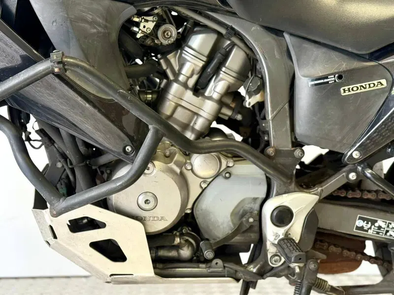 Honda Transalp XL 700 V ABS (2007 - 2013) (14)