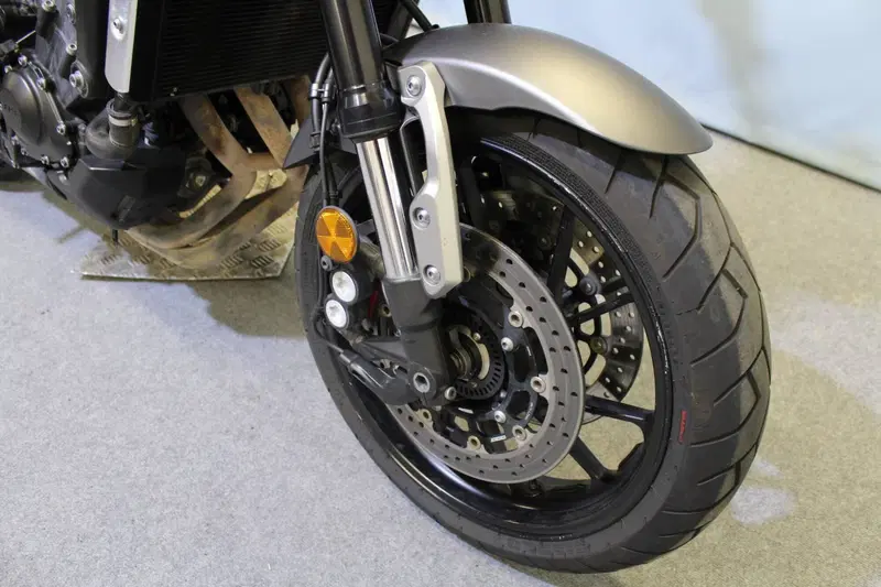 Yamaha XSR 900 ABS (2016 - 20) (7)